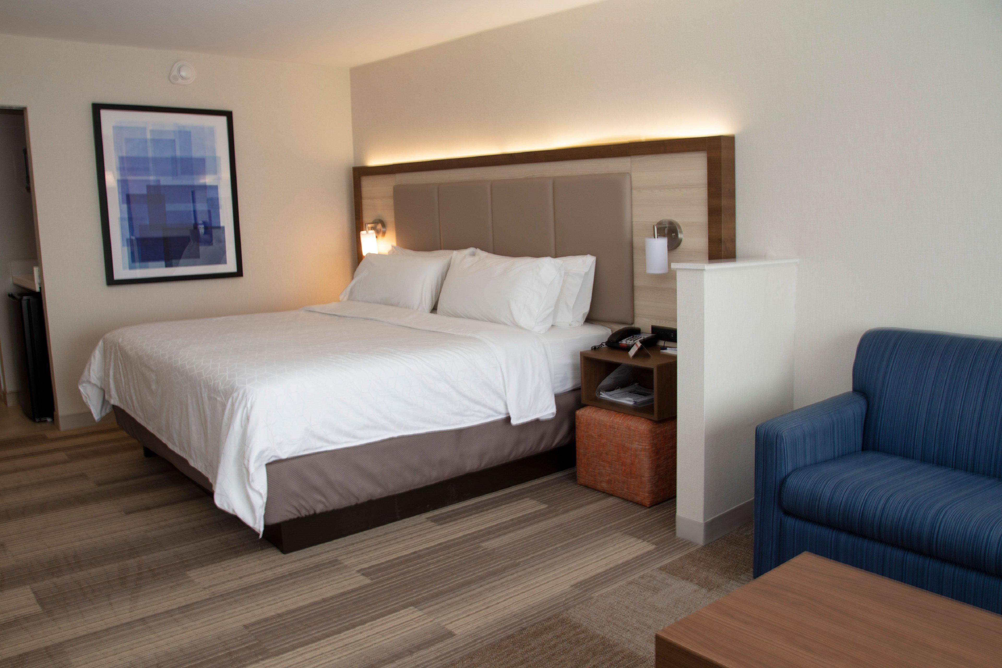 Holiday Inn Express & Suites - Marion By Ihg Екстериор снимка